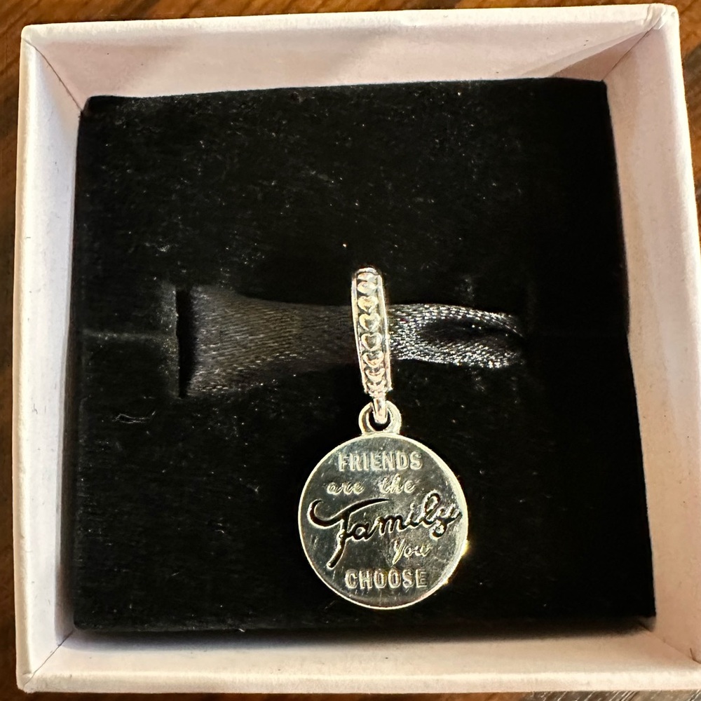 Pandora Family Charm